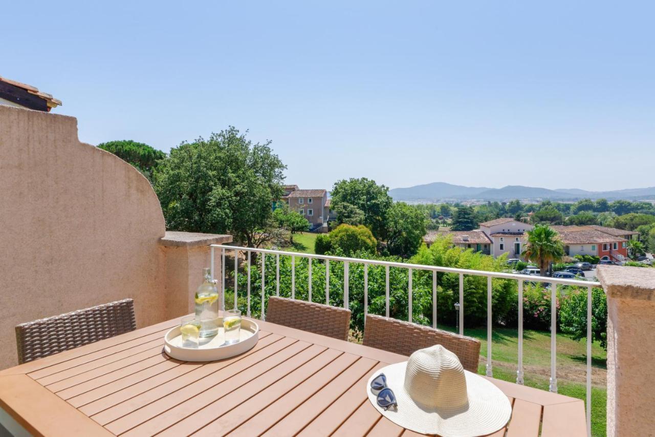 Résidence Pierre&Vacances Les Parcs de Grimaud Esterno foto