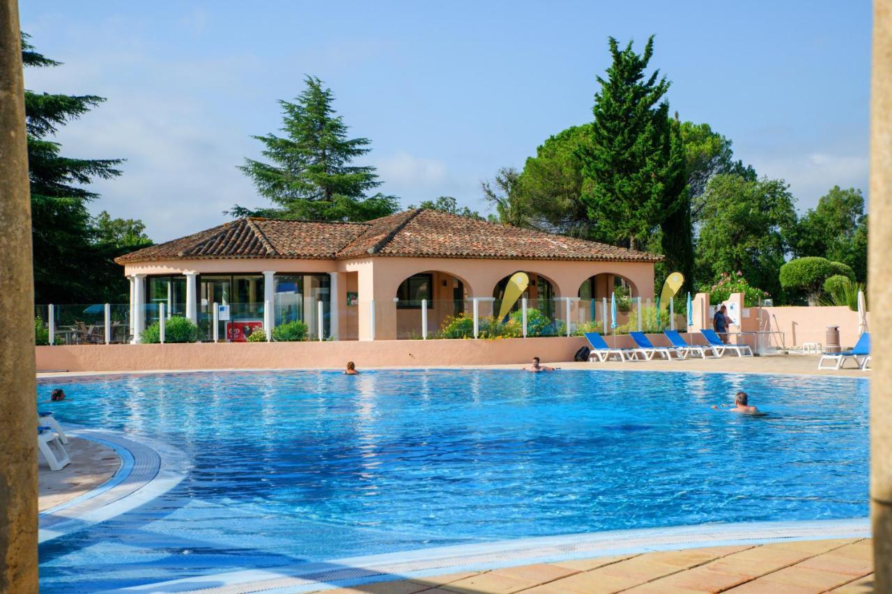 Résidence Pierre&Vacances Les Parcs de Grimaud Esterno foto