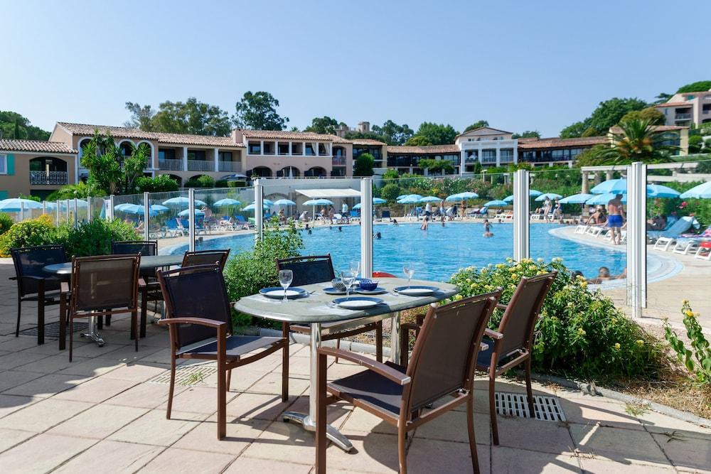 Résidence Pierre&Vacances Les Parcs de Grimaud Esterno foto