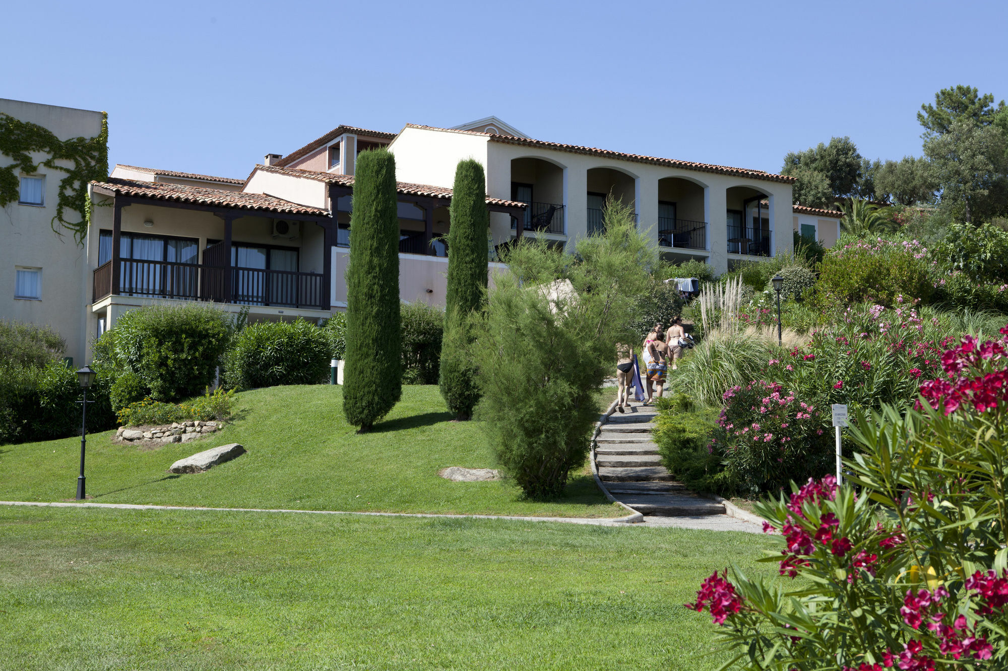 Résidence Pierre&Vacances Les Parcs de Grimaud Esterno foto