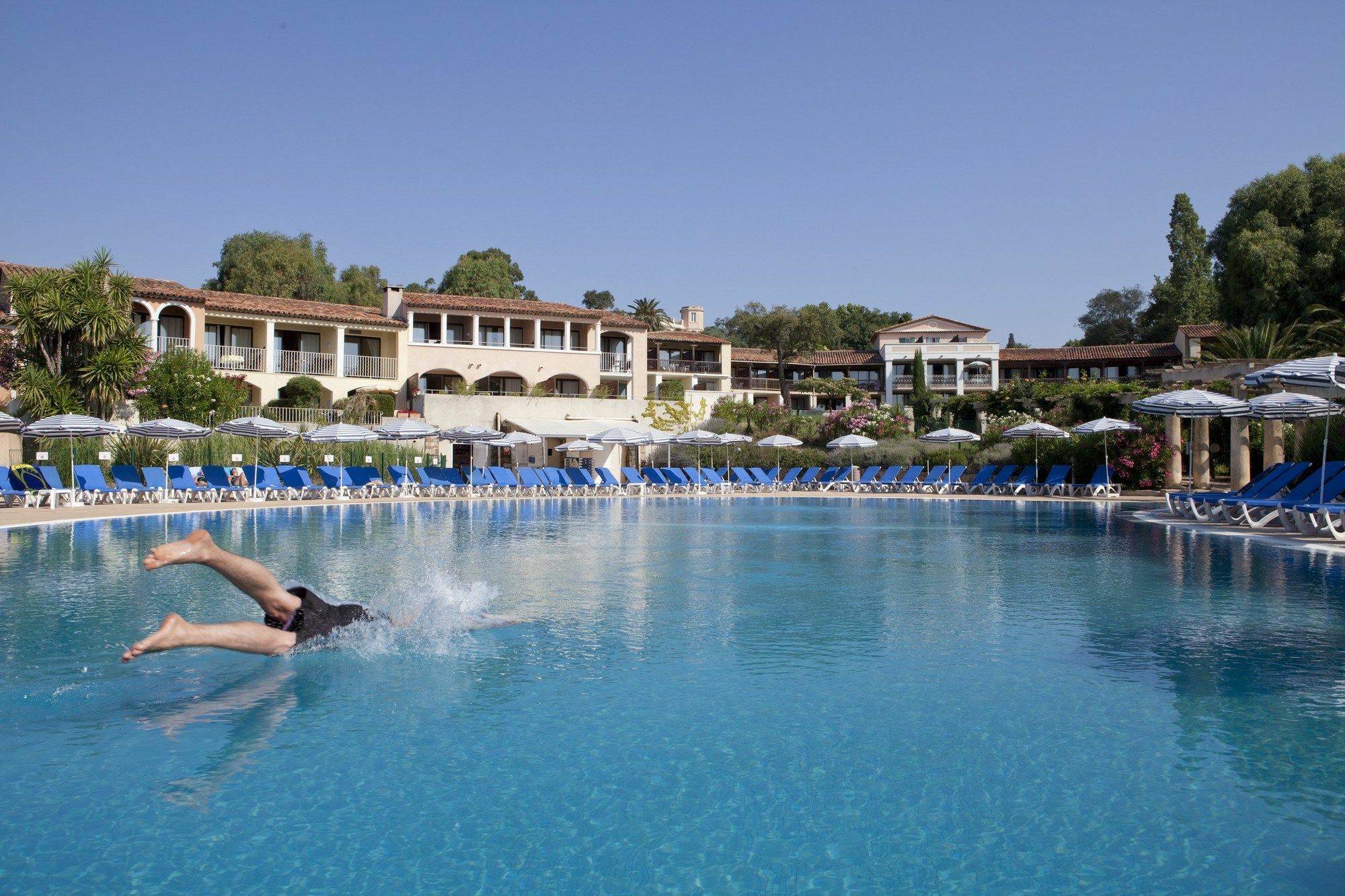 Résidence Pierre&Vacances Les Parcs de Grimaud Esterno foto